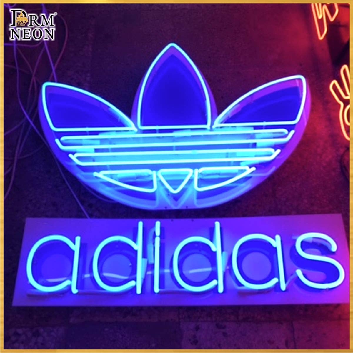 Neon Tabela